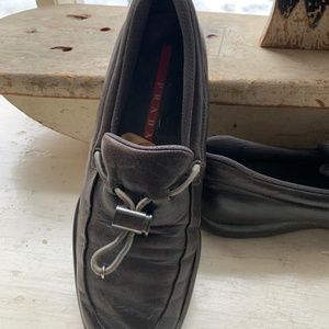 Prada 9.5 loafers brown leather, comfy and warm